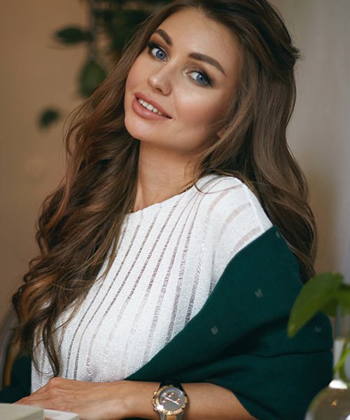 Emily Gomez